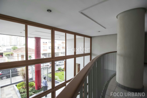Image 6 - 1009410