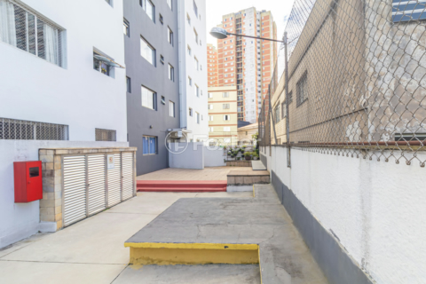 Image 31 - 972285