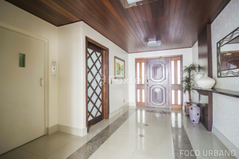 Image 38 - 973257