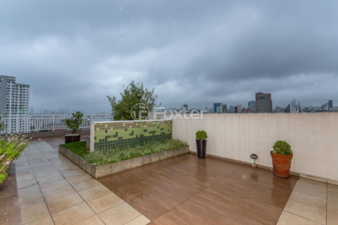 Image 21 - 866859
