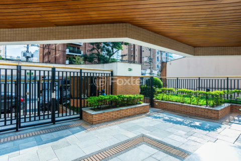 Image 68 - 925197