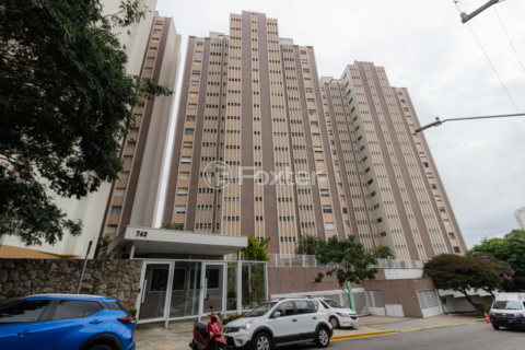 Image 42 - 866894