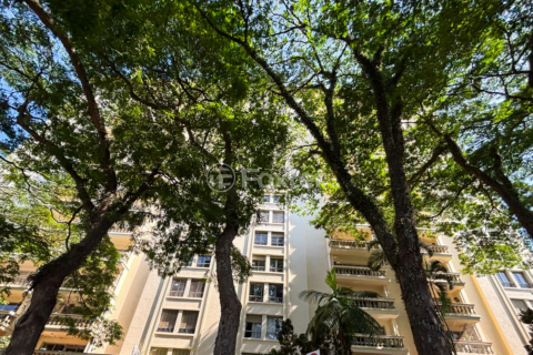 Image 33 - 998343