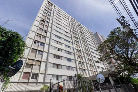 Image 32 - 1004357