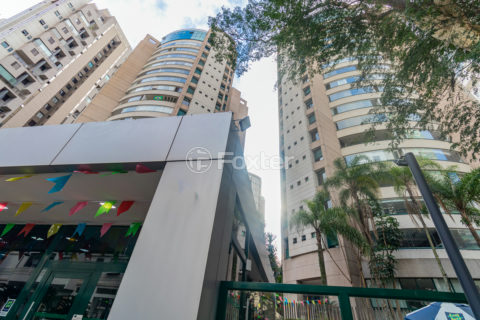 Image 34 - 982097