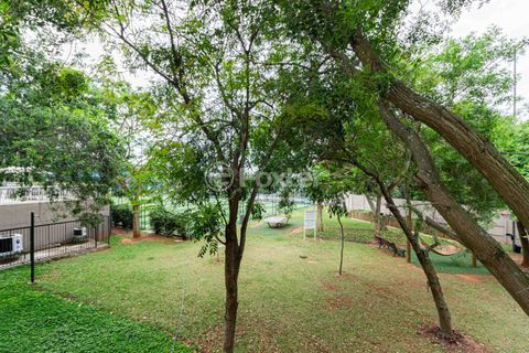 Image 33 - 961345