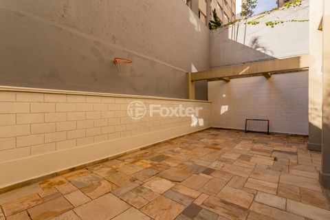 Image 32 - 1021726