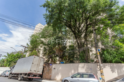 Image 32 - 327537