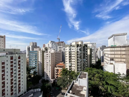 Image 17 - 1016892
