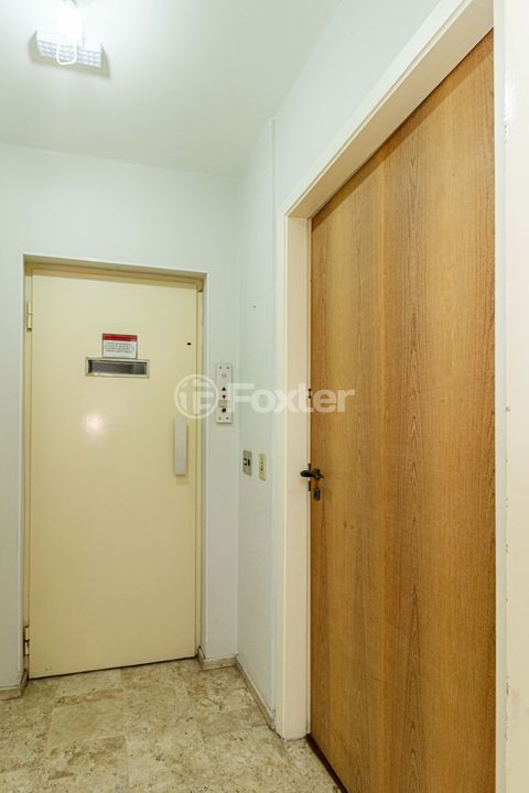 Image 48 - 987489