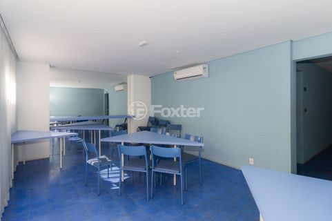 Image 25 - 322076