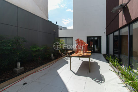Image 7 - 1020646