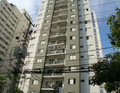 Image 17 - 1015991