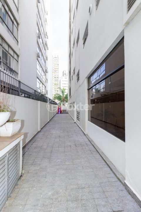 Image 28 - 316667