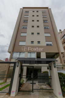 Image 30 - 1004142