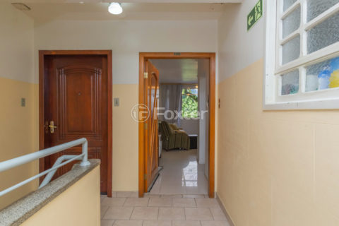 Image 17 - 1015431