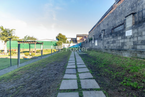 Image 36 - 1013328