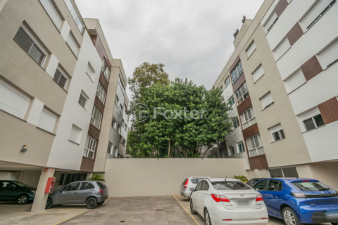 Image 16 - 1017486