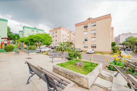 Image 32 - 1009720
