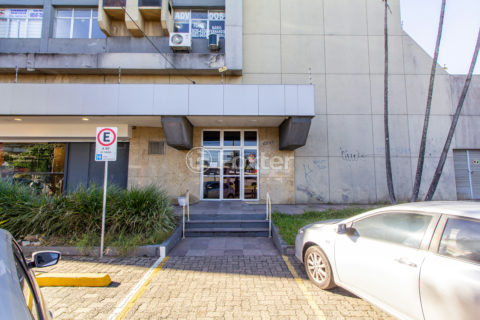 Image 29 - 856062