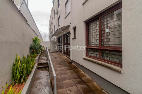 Image 31 - 971180