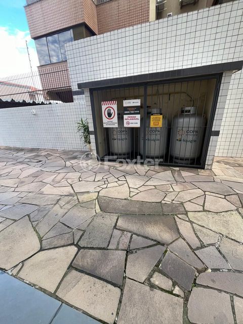 Image 51 - 870768