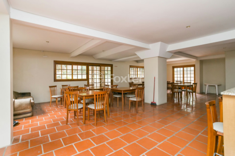 Image 44 - 998350
