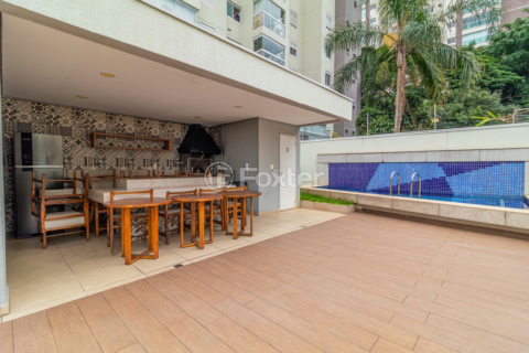 Image 34 - 1007158