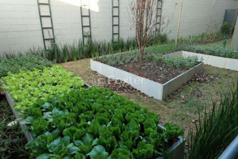 Image 115 - 928092