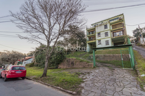 Image 36 - 1012879