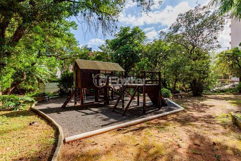 Image 16 - 1003156