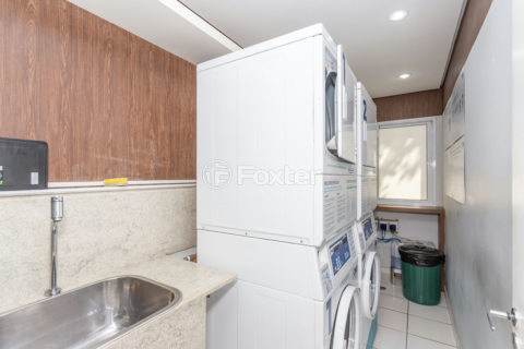 Image 32 - 836467