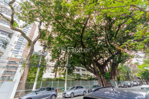 Image 57 - 812806