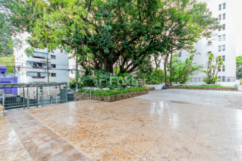 Image 59 - 812806