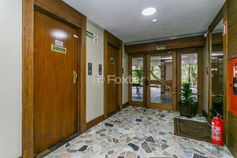 Image 27 - 1020448
