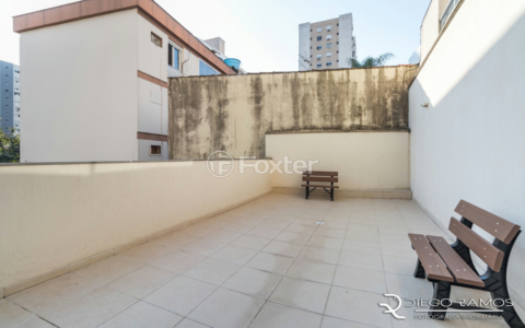 Image 6 - 1008980
