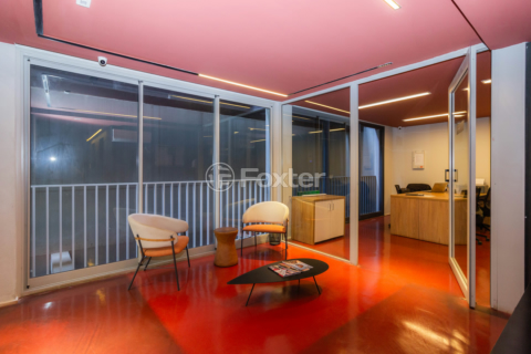 Image 70 - 809677