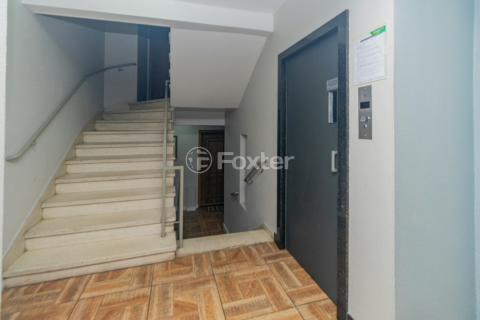 Image 9 - 7772