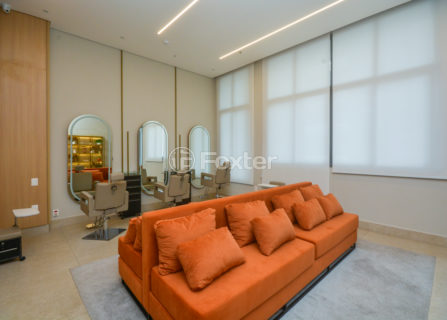 Image 70 - 877732