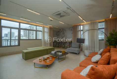 Image 71 - 877732