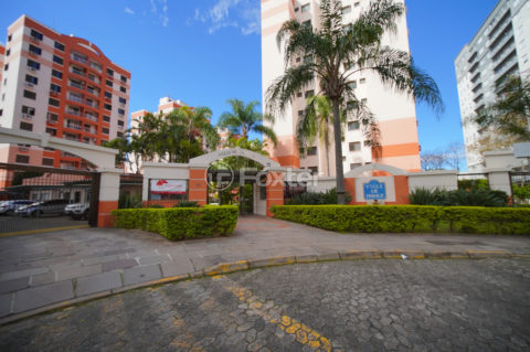 Image 53 - 1023692