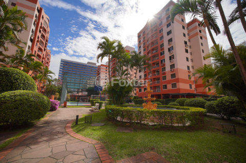 Image 75 - 1023692