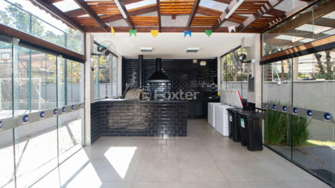 Image 39 - 1017256