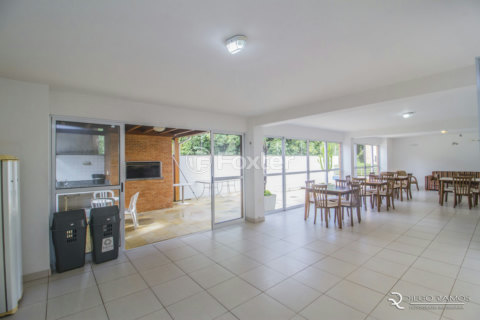 Image 4 - 1004594