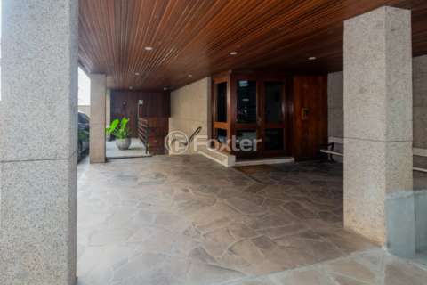 Image 31 - 210390