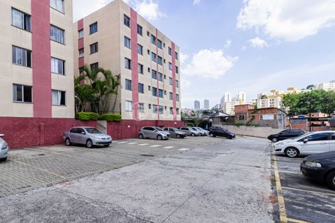 Image 32 - 958875