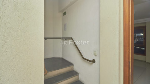 Image 34 - 1015033
