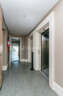 Image 37 - 991354