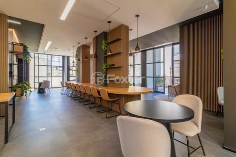 Image 29 - 1011872