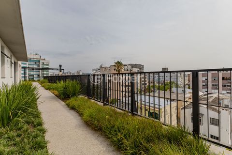 Image 17 - 755347